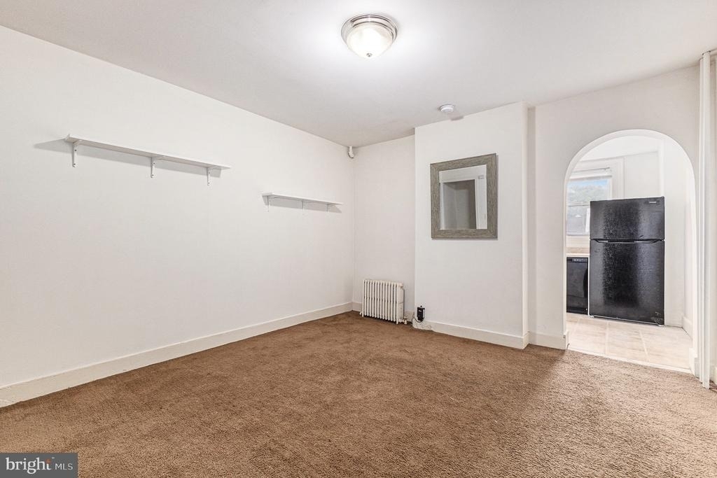 309 E Hector Street - Photo 6