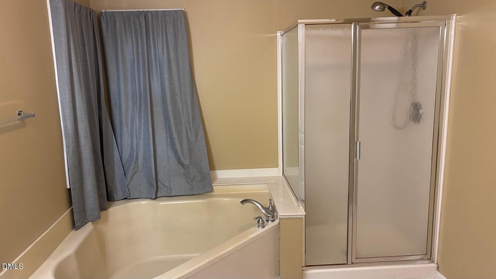 3200 Cregler Drive - Photo 9
