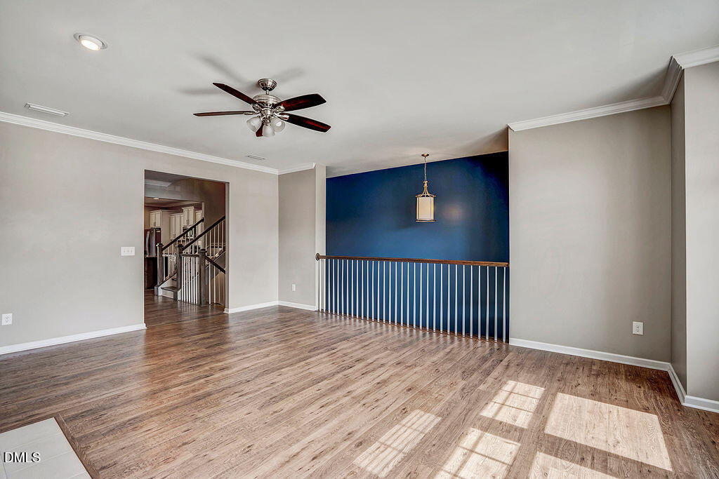 529 Metro Station - Photo 4