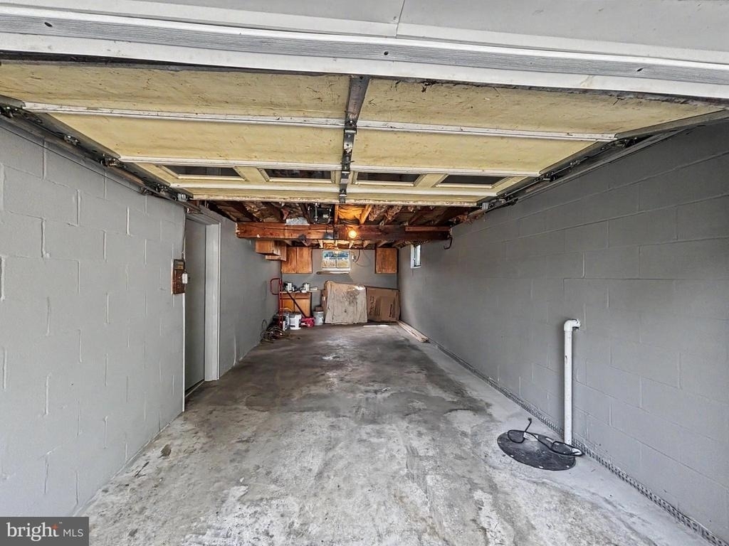 4615 Lincoln Way E - Photo 16