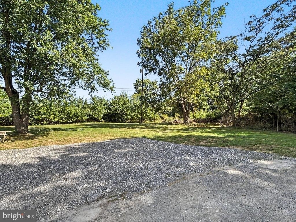 4615 Lincoln Way E - Photo 18