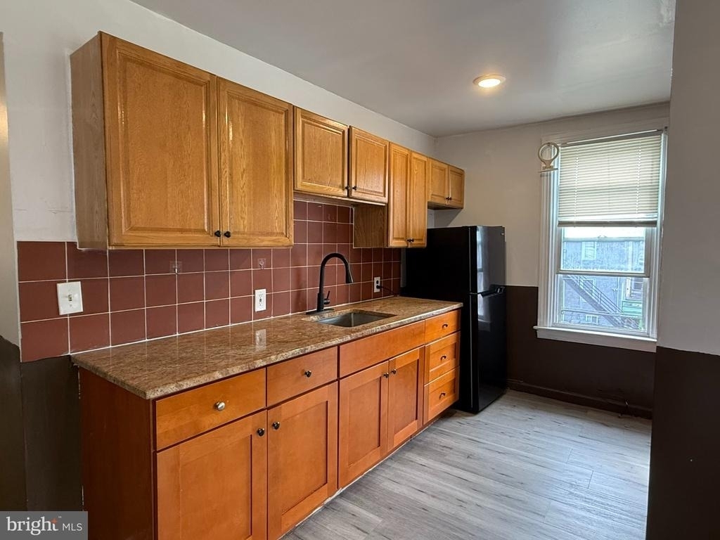 1300 Main Street - Photo 0