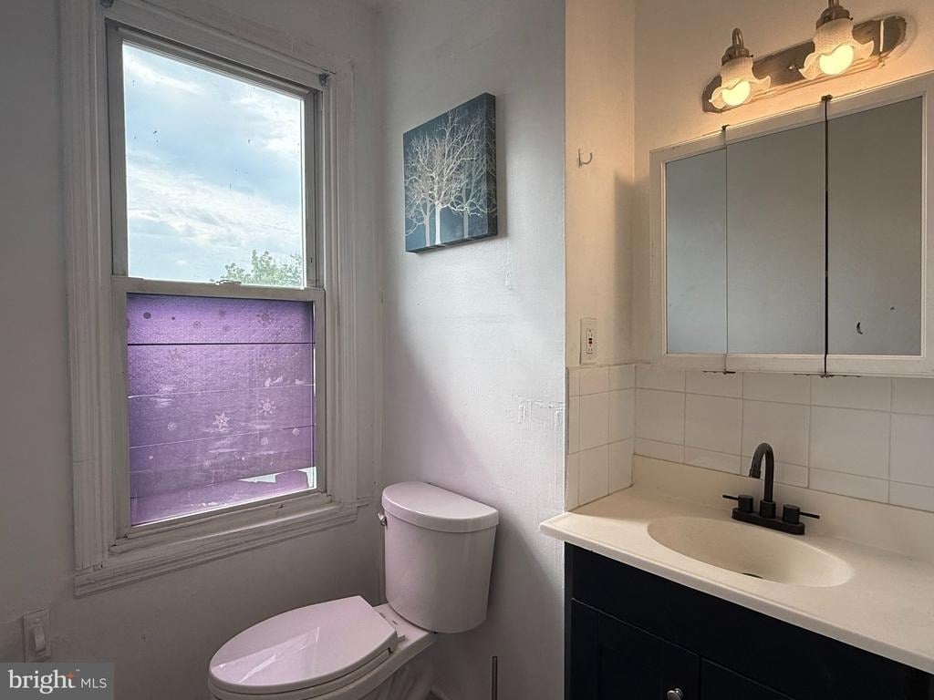 1300 Main Street - Photo 8