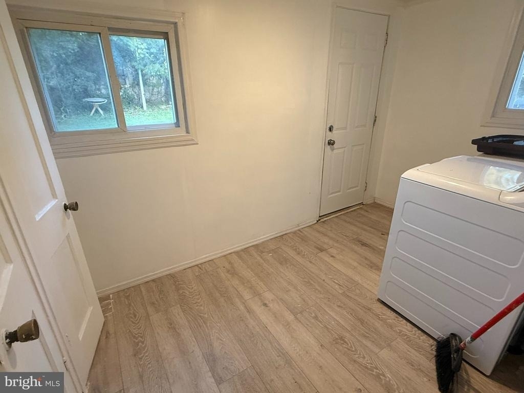 39 Walnut Street - Photo 8