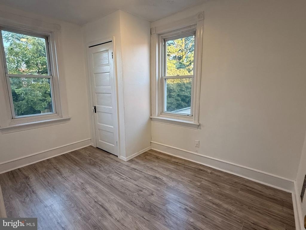 39 Walnut Street - Photo 11