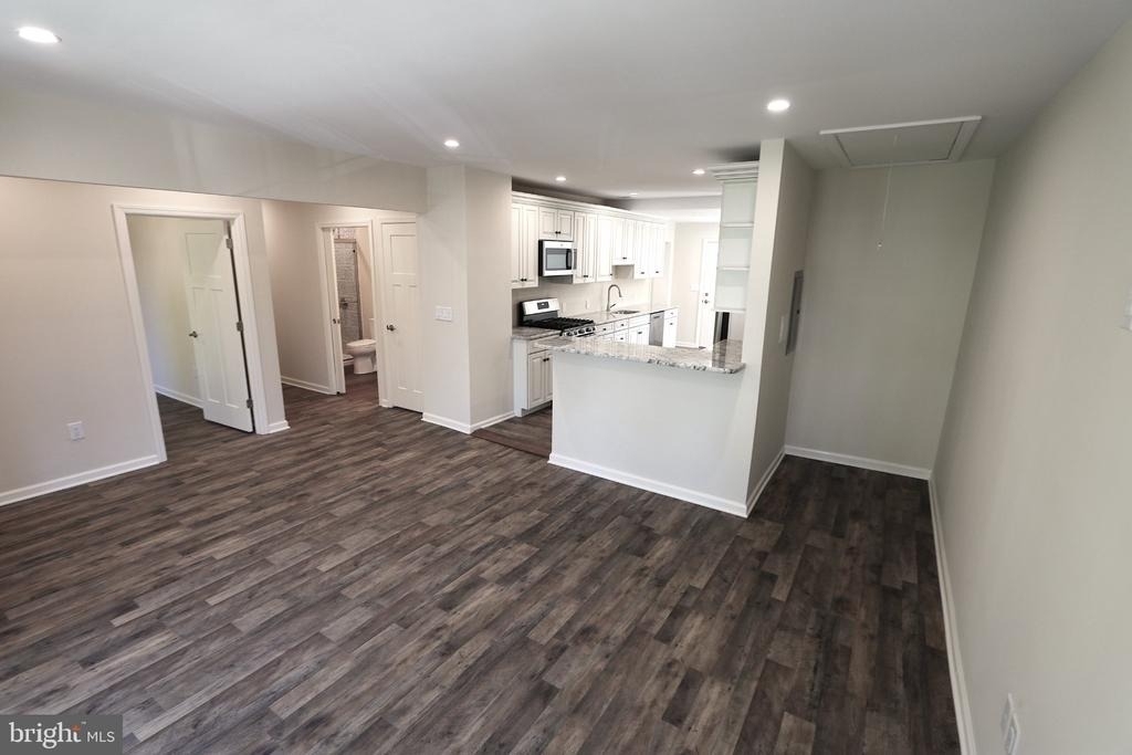 136 Morrison Avenue - Photo 8