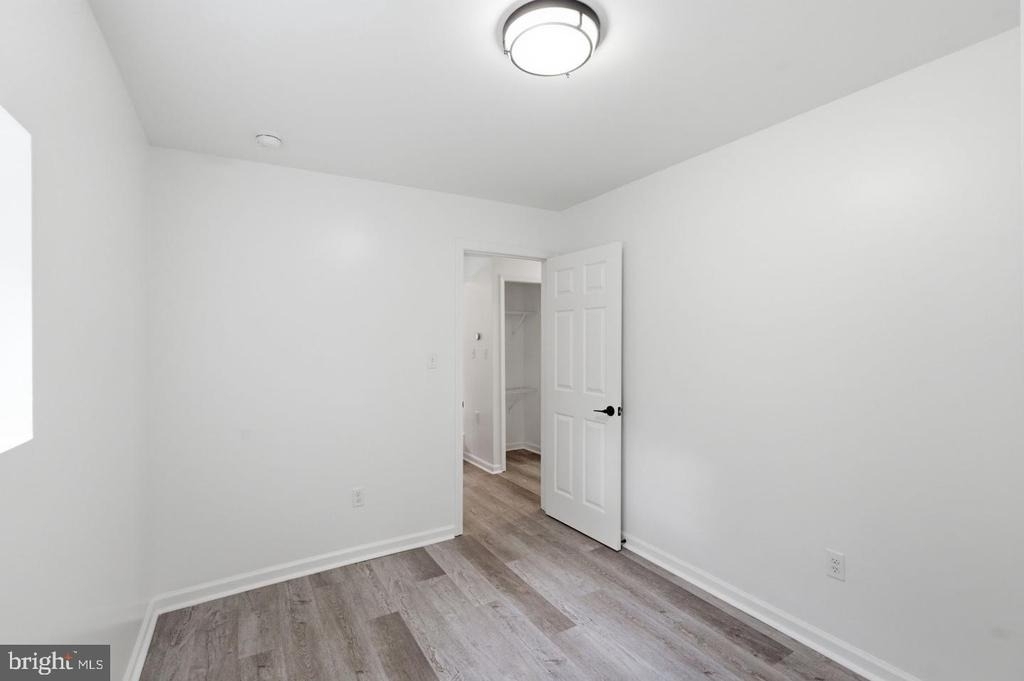 1419 Victory Avenue - Photo 12