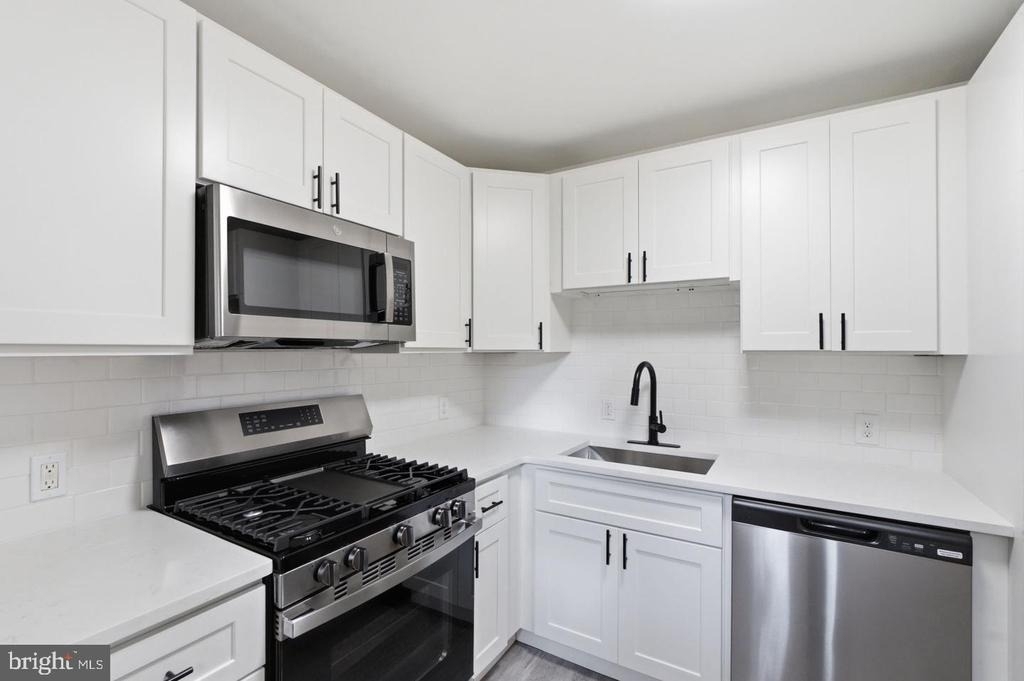 1419 Victory Avenue - Photo 7