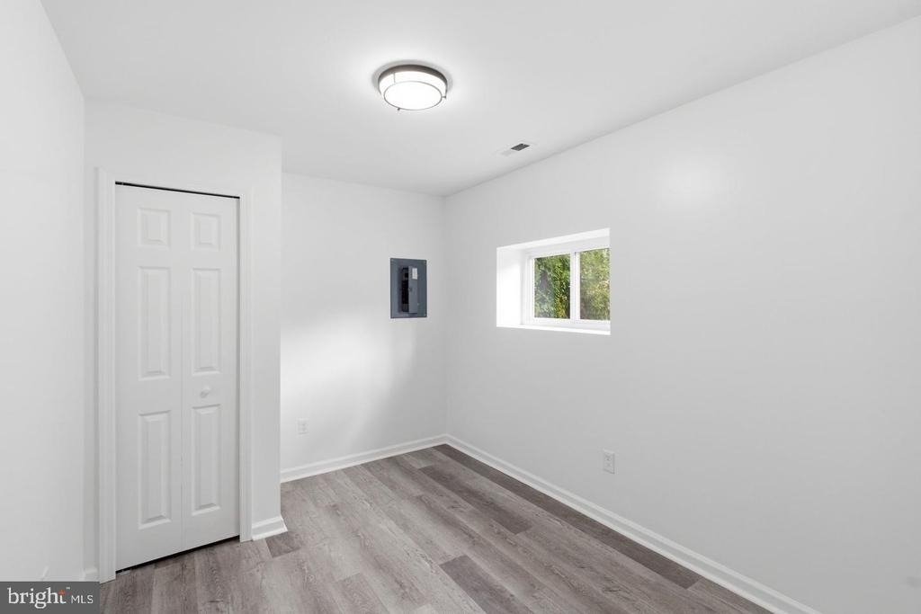1419 Victory Avenue - Photo 11