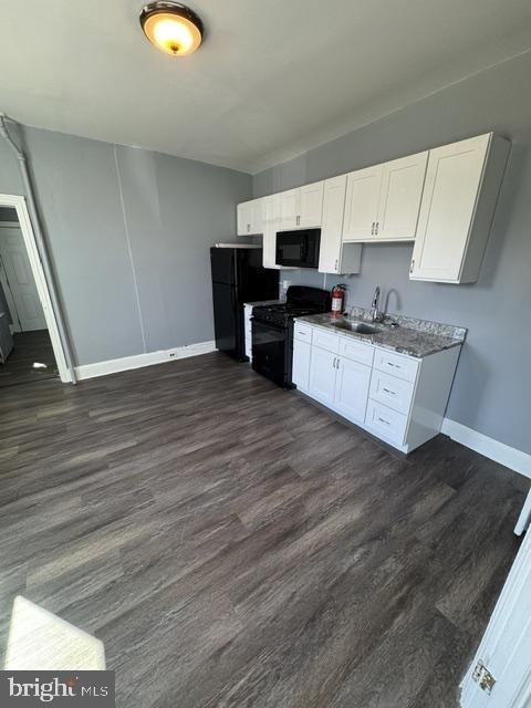 554 Pine Street - Photo 3
