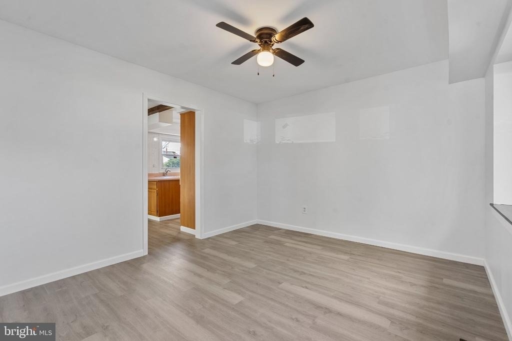 8 Holton Lane - Photo 9
