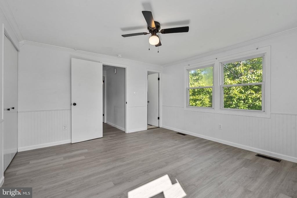 8 Holton Lane - Photo 23