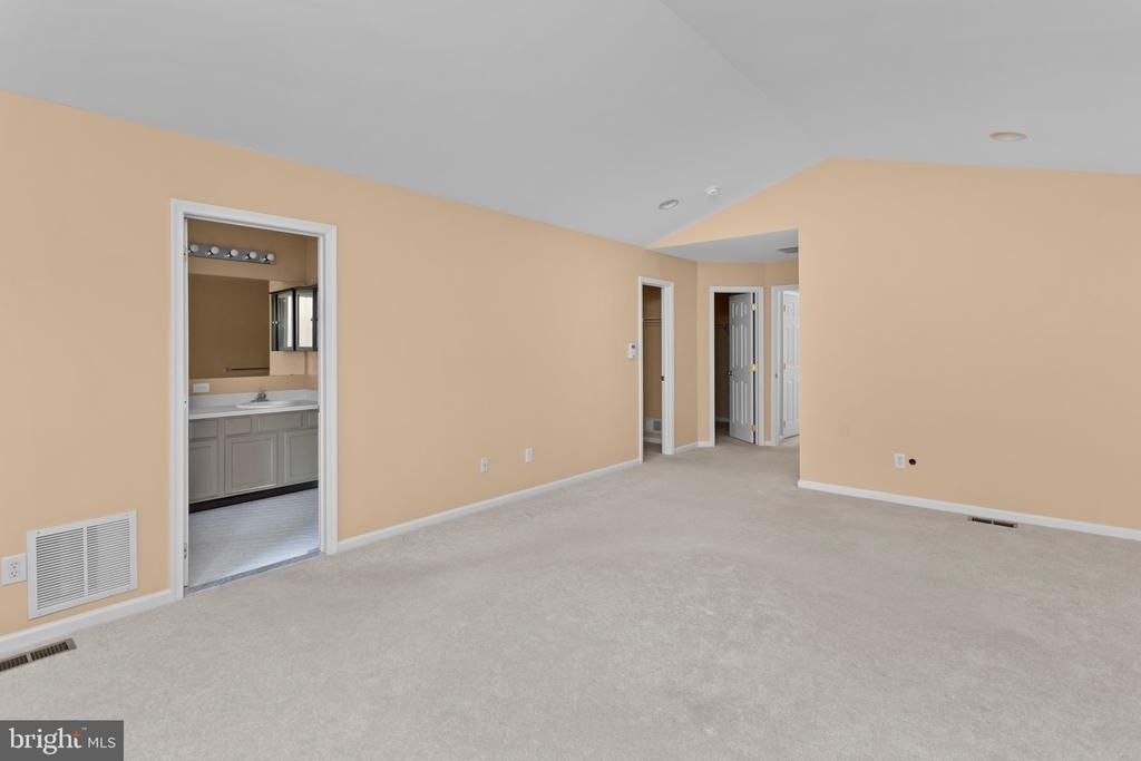 59 Greenbrook Dr - Photo 18