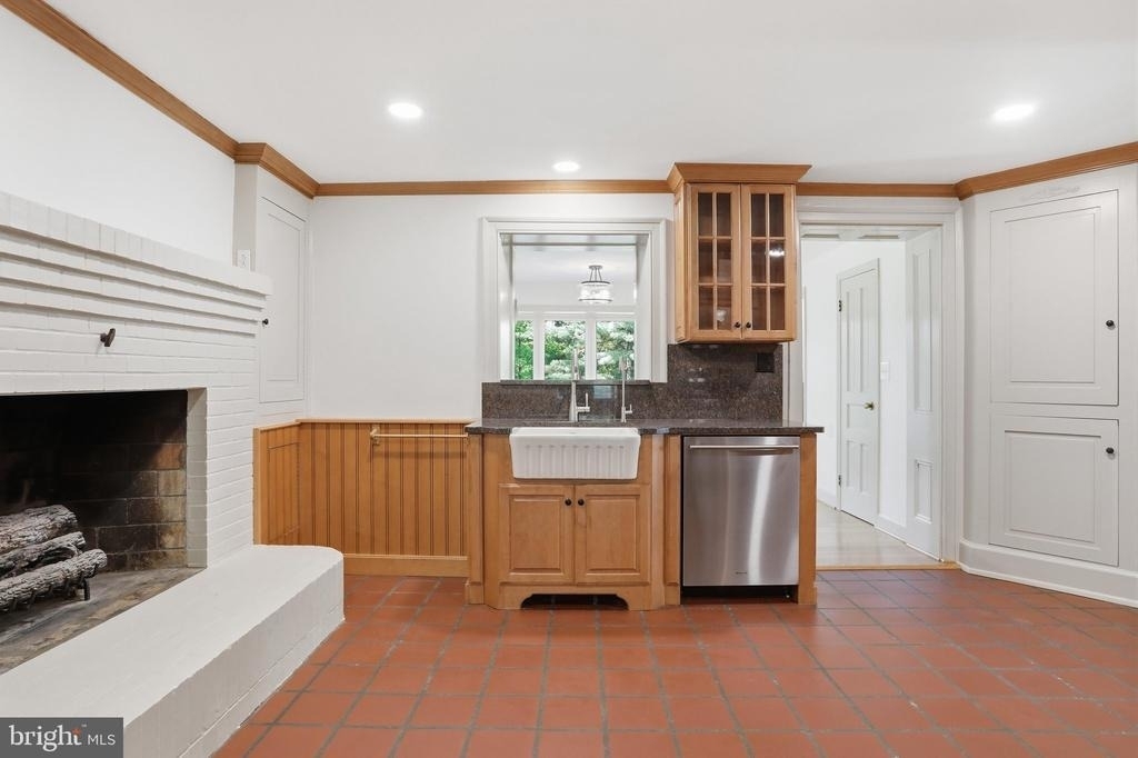 8805 Reichard Road - Photo 29