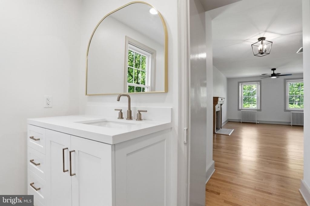 8805 Reichard Road - Photo 13
