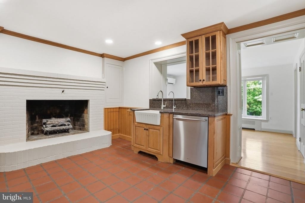 8805 Reichard Road - Photo 34
