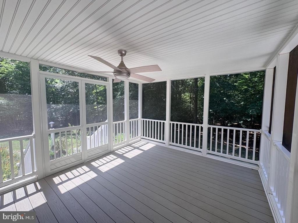 23063 Pembrook Drive - Photo 34