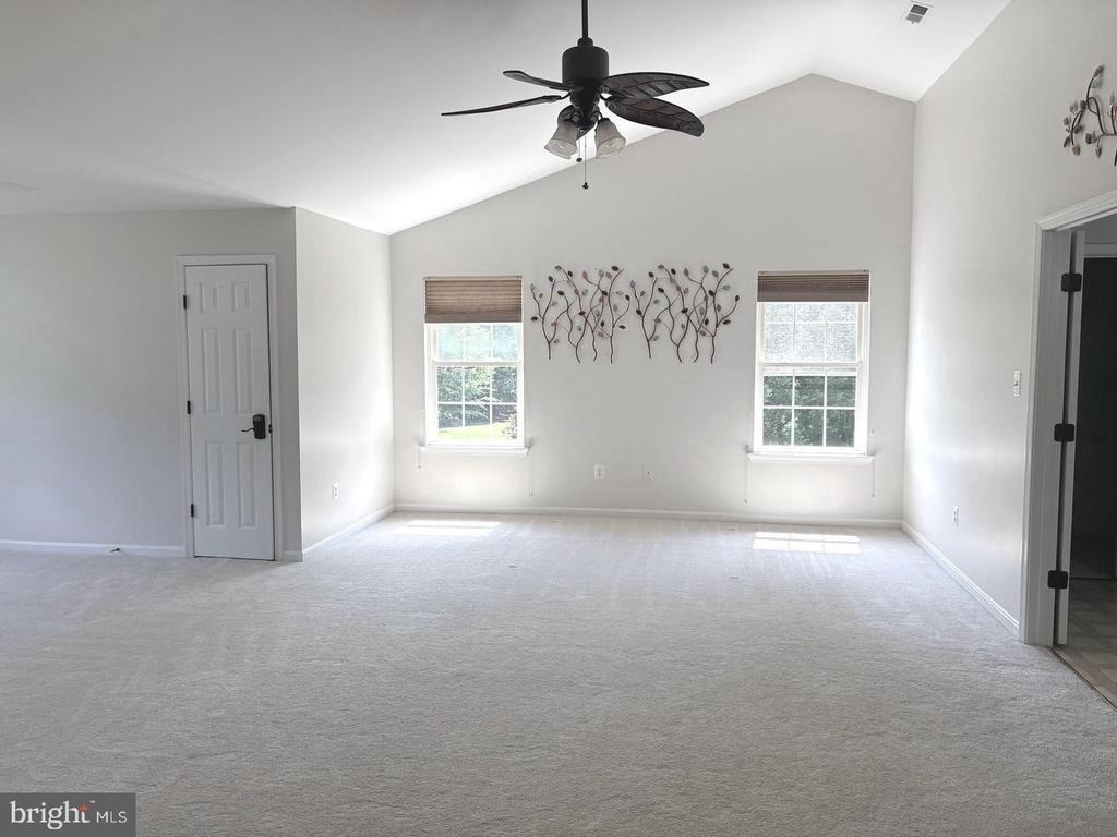 23063 Pembrook Drive - Photo 16
