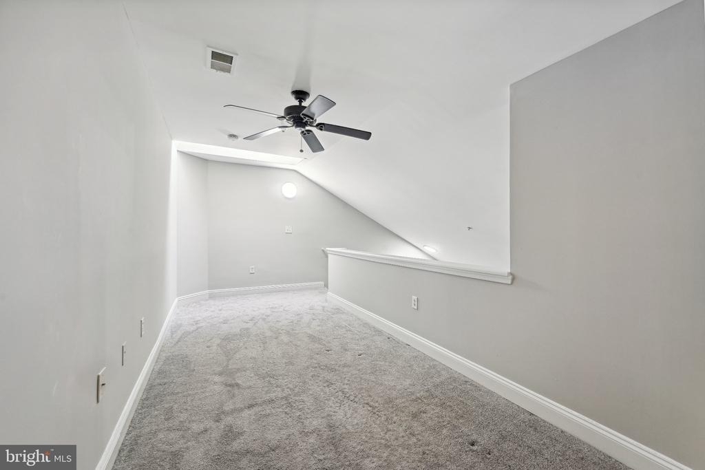 6520 Lake Park Drive - Photo 19