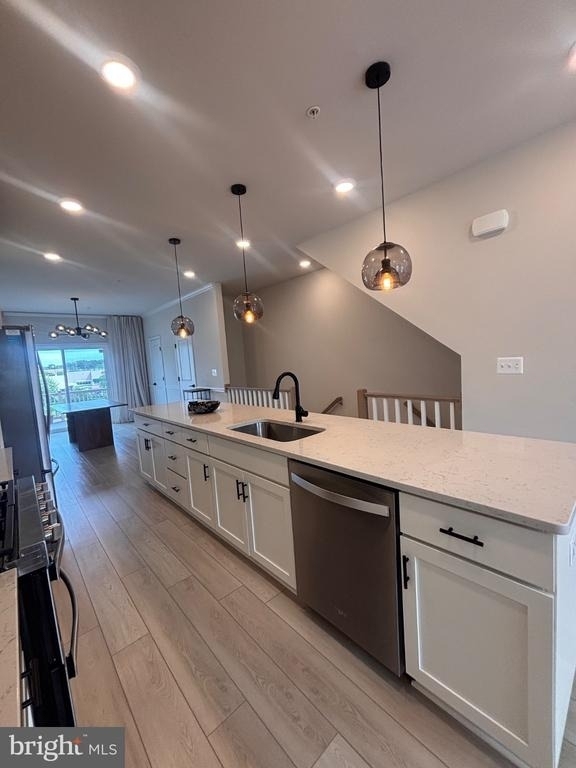 4826 Vista Glen Lane - Photo 3