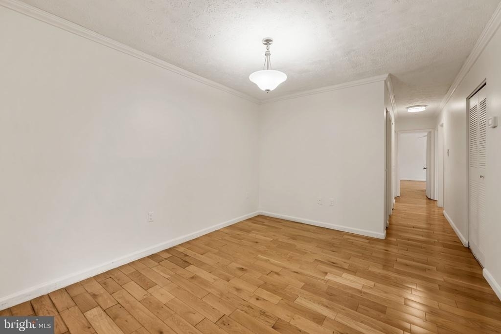 7716 Hanover Parkway - Photo 6