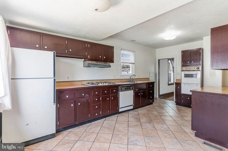 7523 Webster Lane - Photo 12