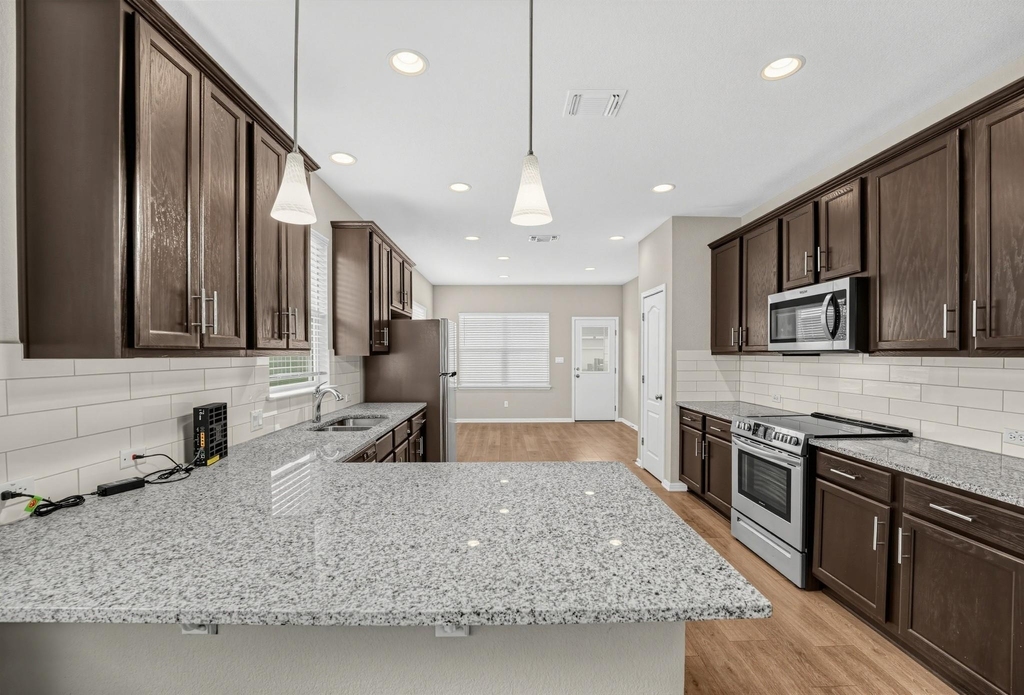 719 Speckled Alder Dr - Photo 8