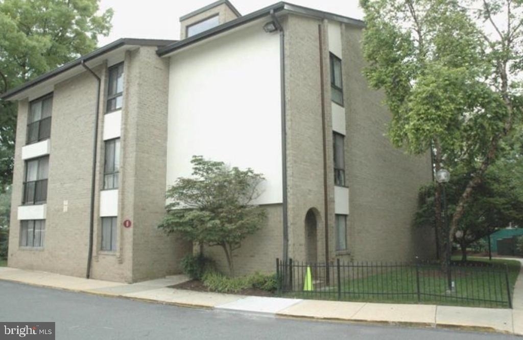 6 Monroe Street - Photo 0