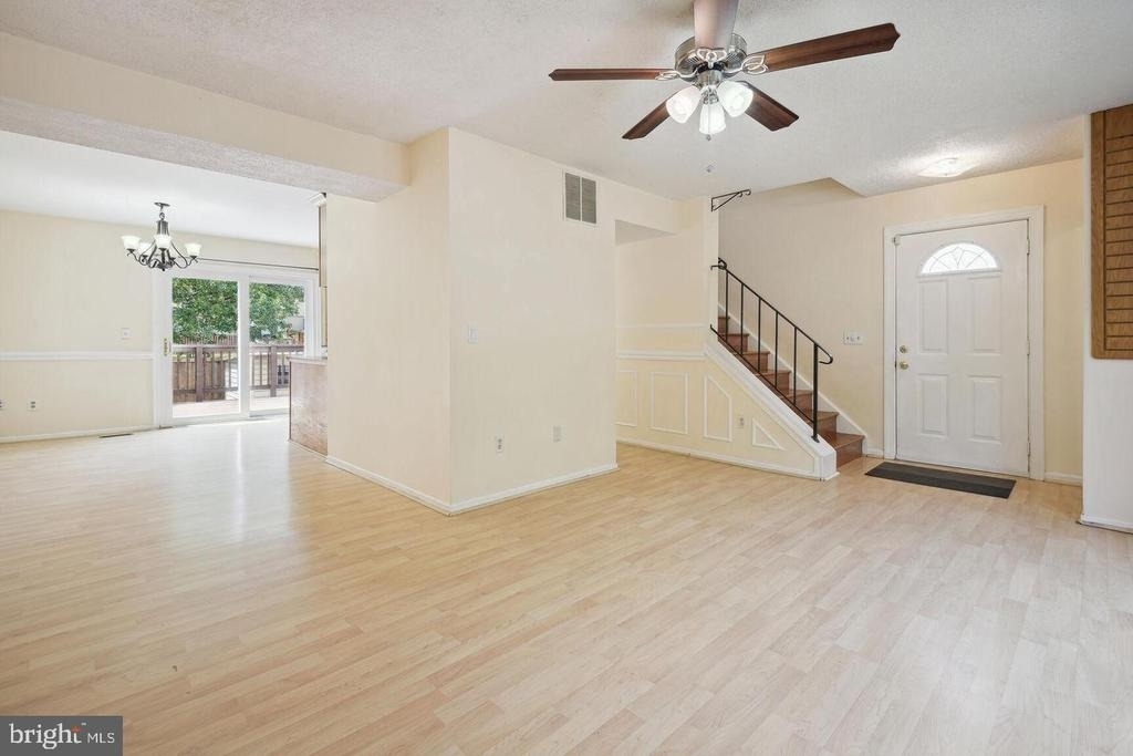 8266 Amity Circle - Photo 4