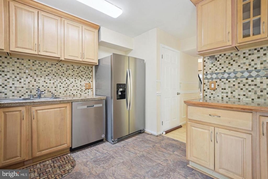 8266 Amity Circle - Photo 10