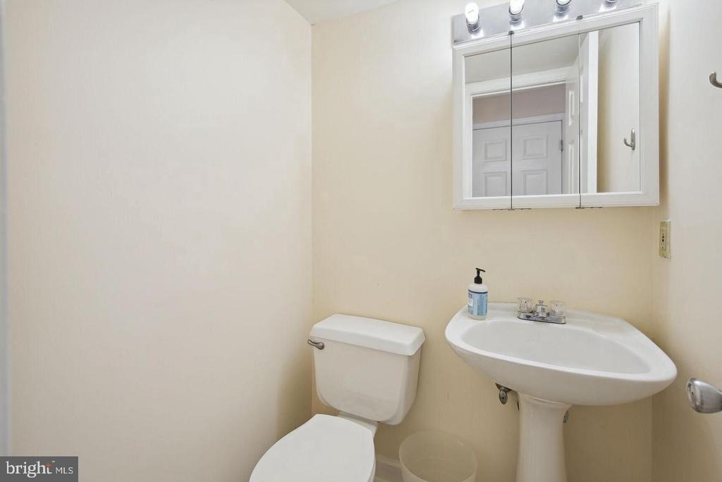 8266 Amity Circle - Photo 16