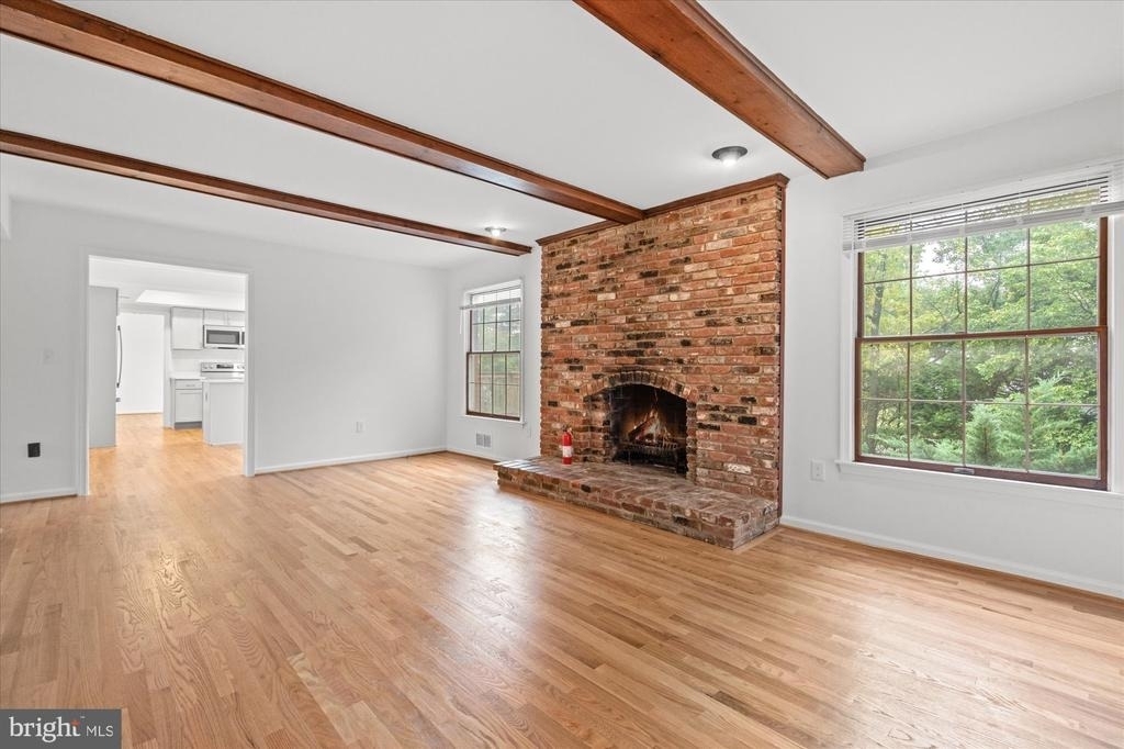 9601 Persimmon Tree Road - Photo 16