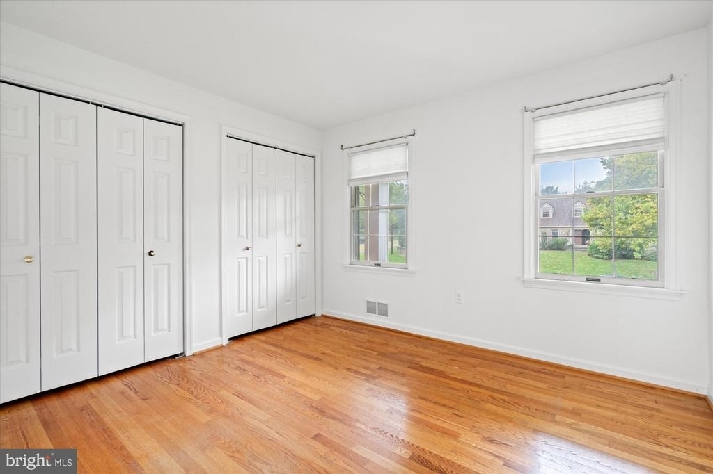 9601 Persimmon Tree Road - Photo 24