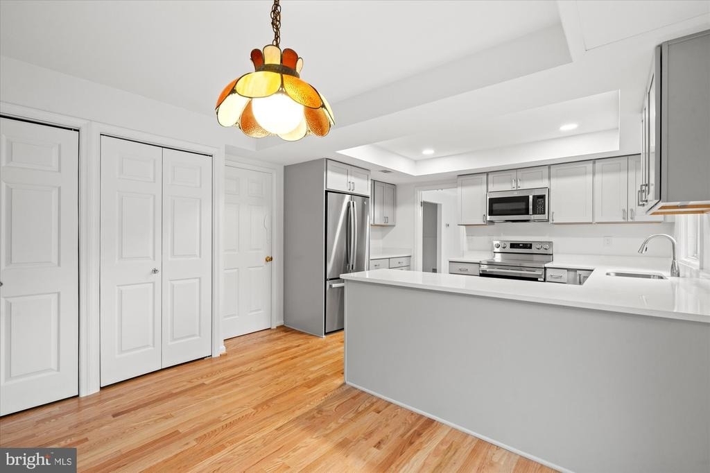 9601 Persimmon Tree Road - Photo 13