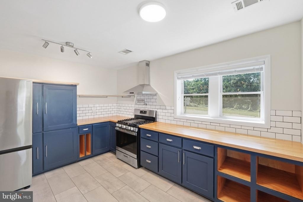11317 College View Drive - Photo 9