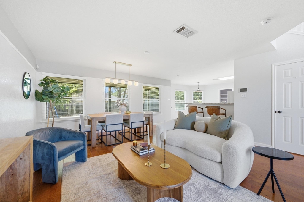 2913 Wavecrest Blvd - Photo 4
