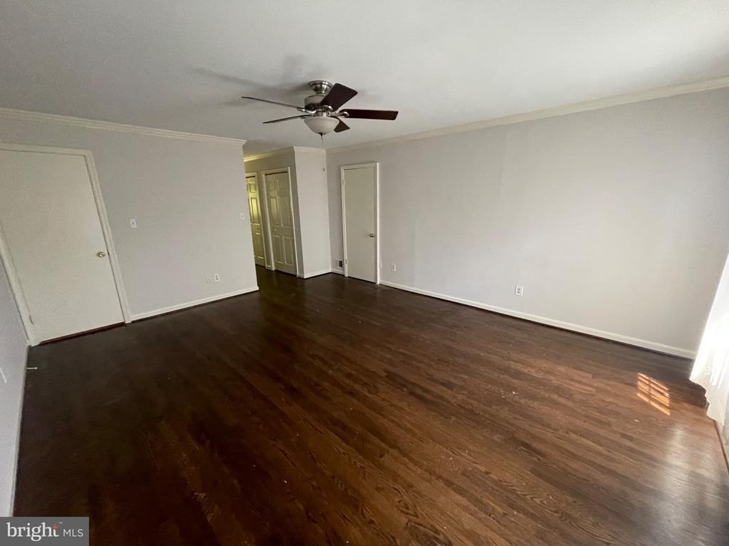 9609 Barkston Court - Photo 35