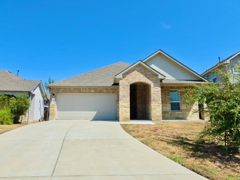 14301 Mcarthur Dr - Photo 0