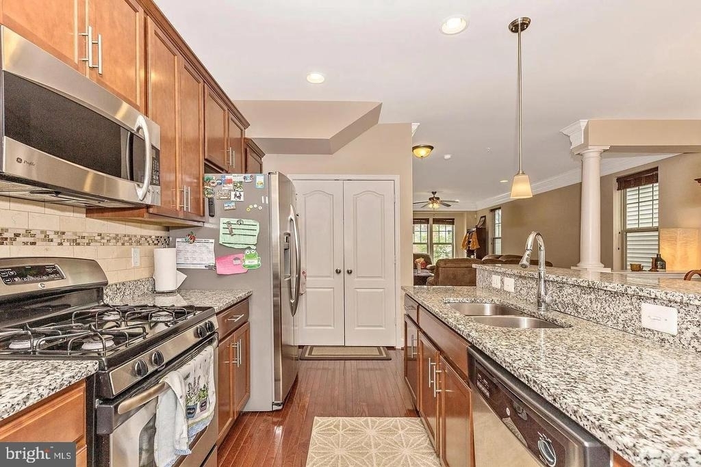 11882 Country Squire Way - Photo 12