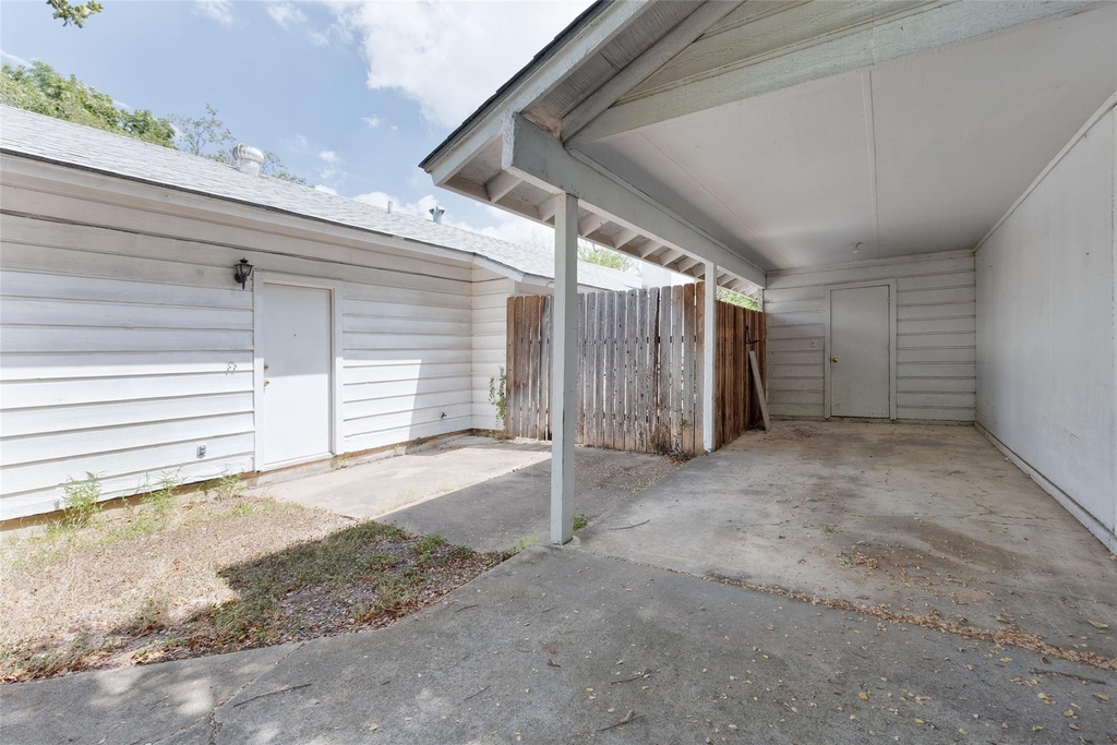 4713 Sagebrush Trl - Photo 17