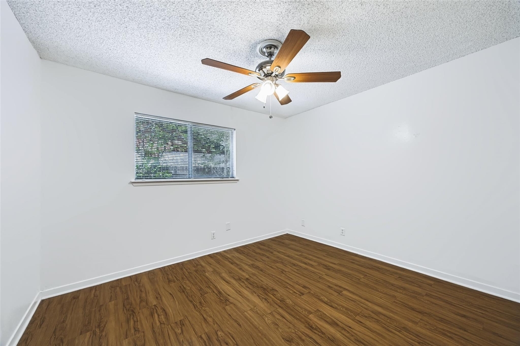 4713 Sagebrush Trl - Photo 12
