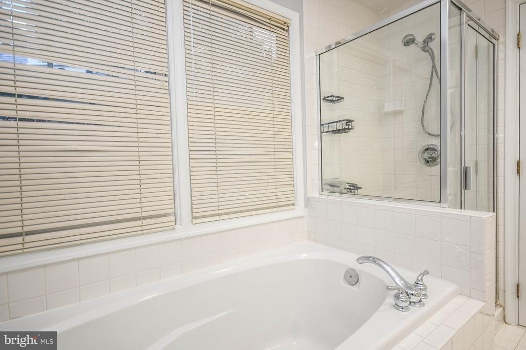 1303 Cameron Hill Court - Photo 19