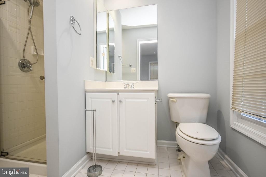 1303 Cameron Hill Court - Photo 24