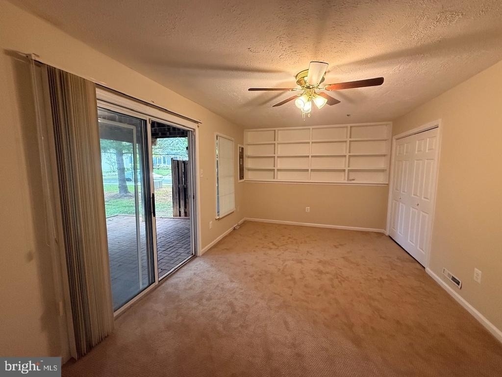 17901 Cottonwood Terrace - Photo 6