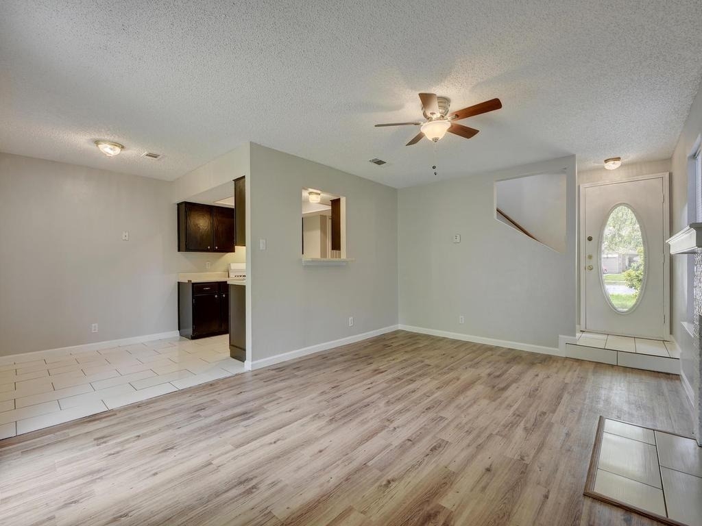9203 Kempler Dr - Photo 3