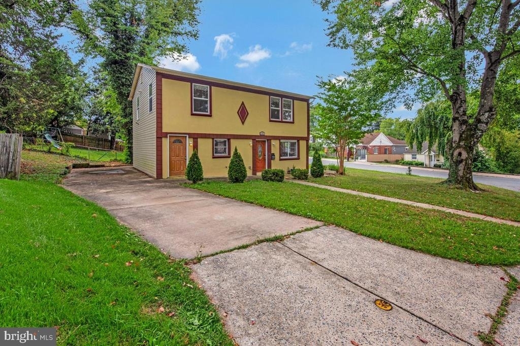 2507 Weisman Road - Photo 4