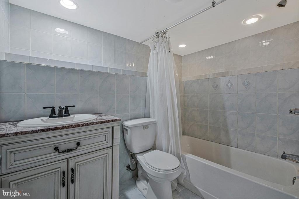 2507 Weisman Road - Photo 33