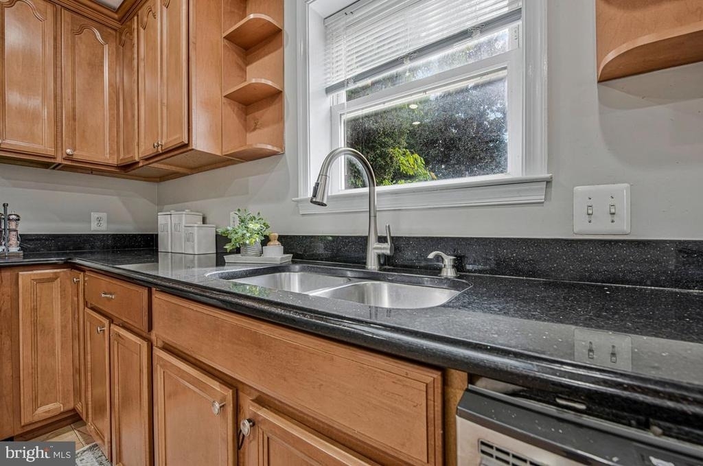 2507 Weisman Road - Photo 14