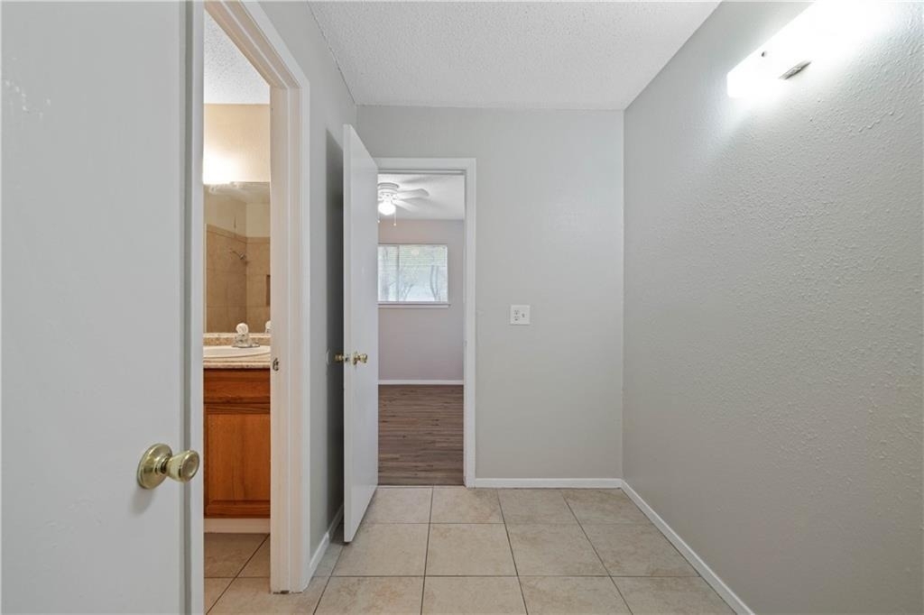 806 Judy Dr - Photo 11