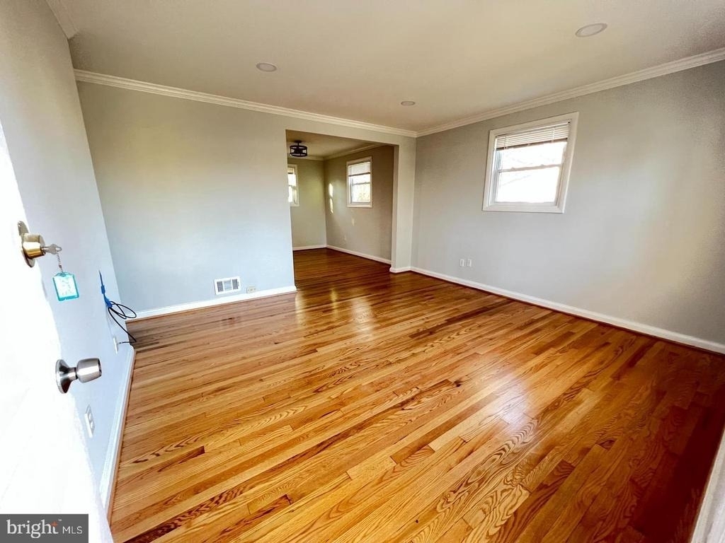 11812 Timber Lane - Photo 2
